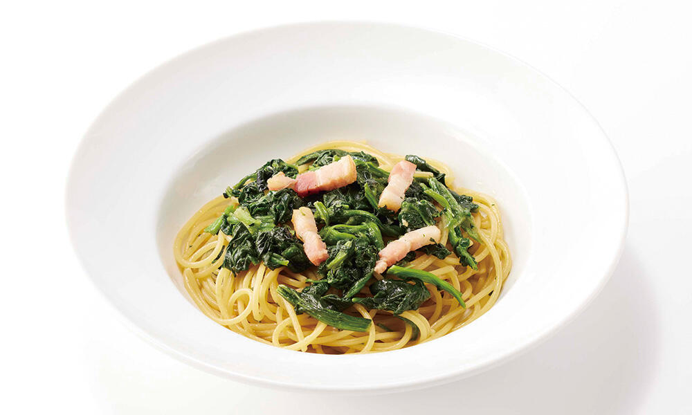 ミニ！ほうれん草とベーコンのバター醤油パスタ