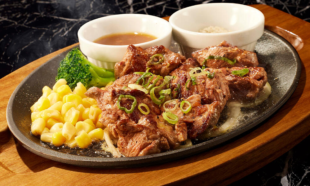 cutsteak2503.jpg
